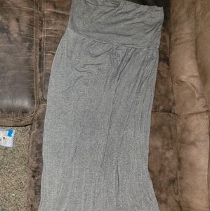 A pea in the pod maternity skirt